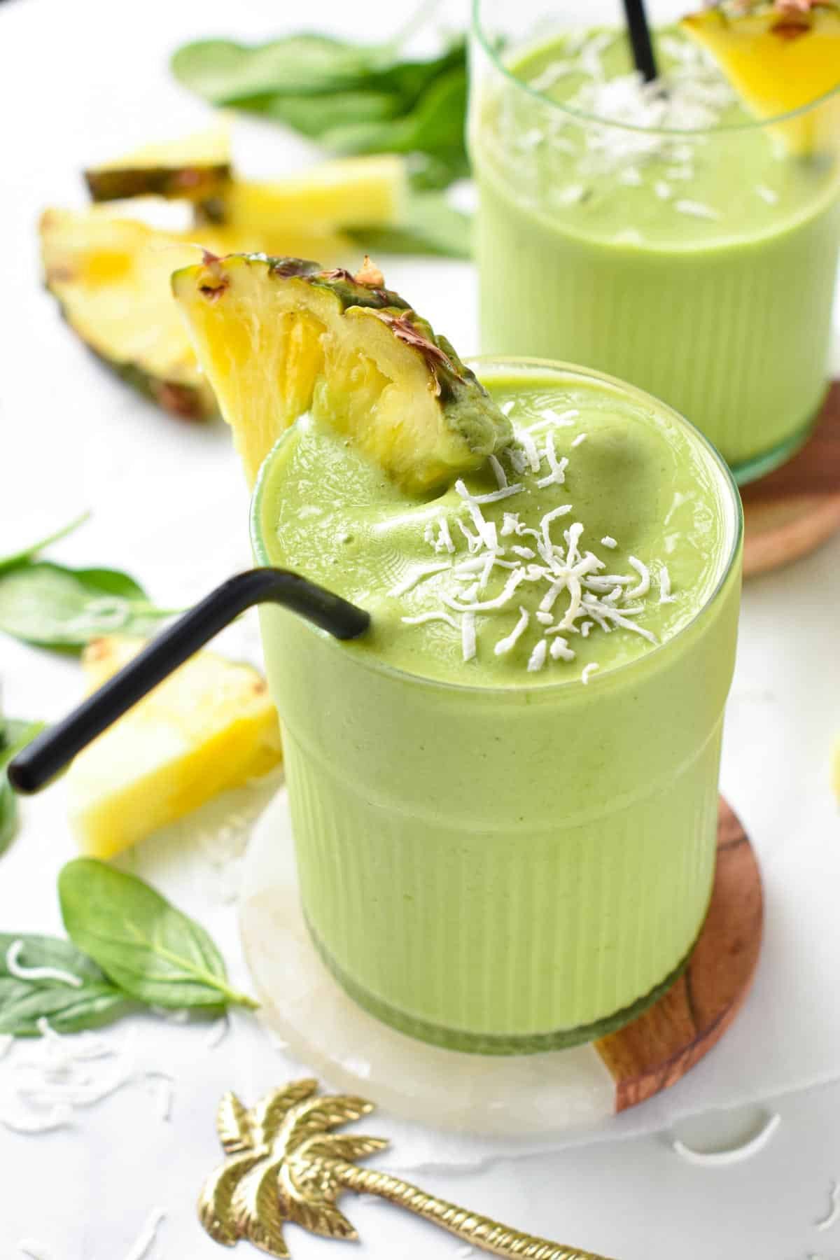 Spinach, Pineapple, and Banana Smoothie